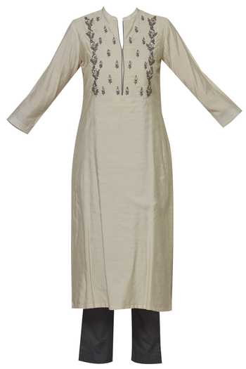 Adara Khan Beige Embroidered Kurta Set  4