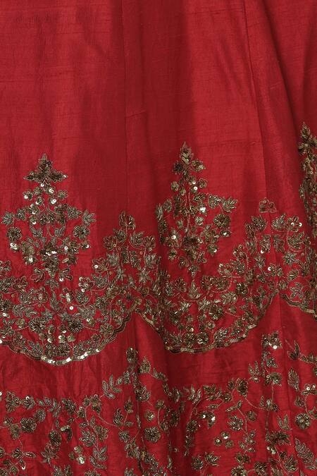 Astha Narang Raw Silk Embroidered Lehenga Set at Aza Fashions Astha Narang_Raw Silk Embroidered Lehenga Set_at_Aza_Fashions