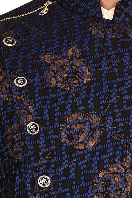 Arihant Rai Sinha_Blue Terry Rayon Overlap Bundi_at_Aza_Fashions