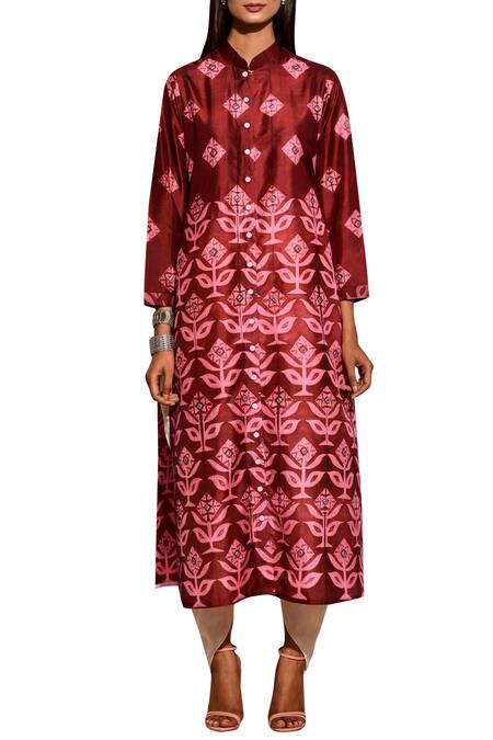 Swati Vijaivargie_Maroon Silk Band Collar Shibori Button Down Kurta_Online_at_Aza_Fashions