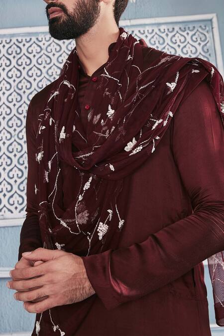 Mahima Mahajan_Maroon Modal Satin Kurta Set With Stole_Online_at_Aza_Fashions
