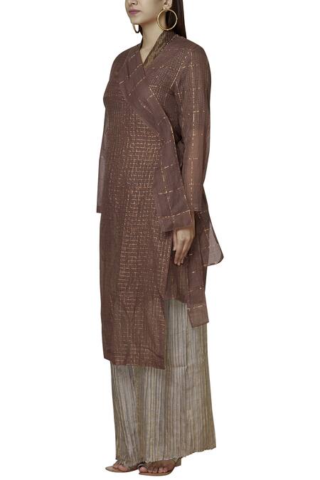Buy Urvashi Kaur Pink Kota Doria Zari Shawl Neck Woven Checks Wrap Jacket Style Kurta Online at Aza Fashions Buy_Urvashi Kaur_Pink Kota Doria Zari Shawl Neck Woven Checks Wrap Jacket Style Kurta _Online_at_Aza_Fashions