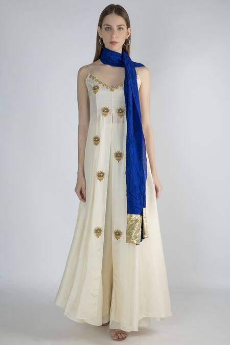Masaba_Blue Silk Embroidered Kurta Set_Online_at_Aza_Fashions