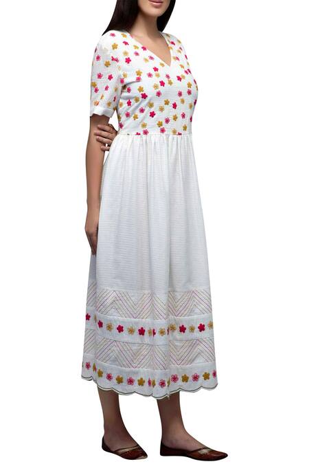 S & V Designs_White Dobby Cotton V Neck Embroidered Midi Dress_Online_at_Aza_Fashions