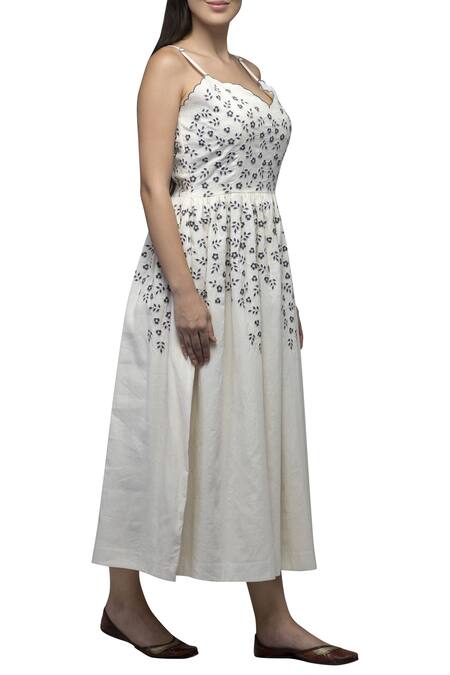 S & V Designs_Off White Dobby Cotton V Neck Embroidered Midi Dress_Online_at_Aza_Fashions