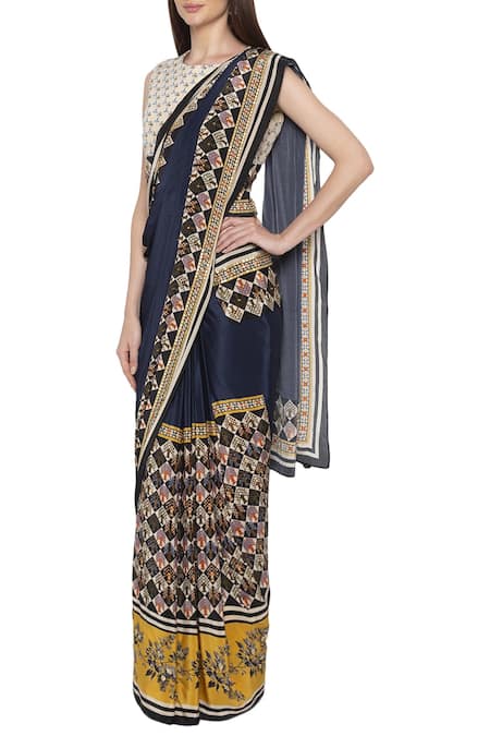 Soup By Sougat Paul_Blue Crepe Geometric Round Neck Pre-draped Saree With Blouse _Online_at_Aza_Fashions