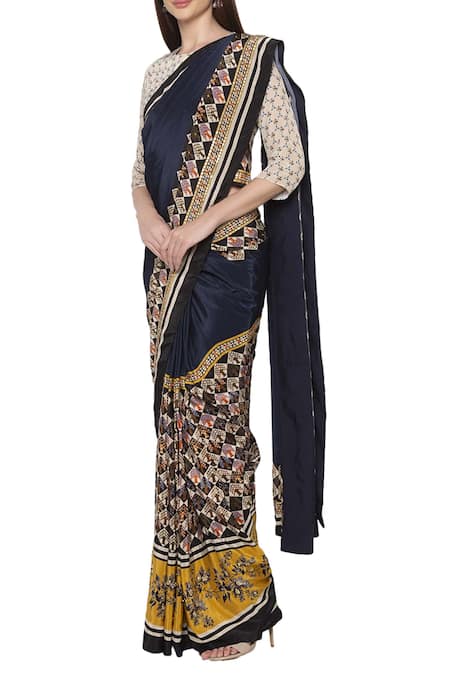 Soup By Sougat Paul_Beige Crepe Floral, Geometric Round Neck Pre-draped Saree With Blouse _Online_at_Aza_Fashions