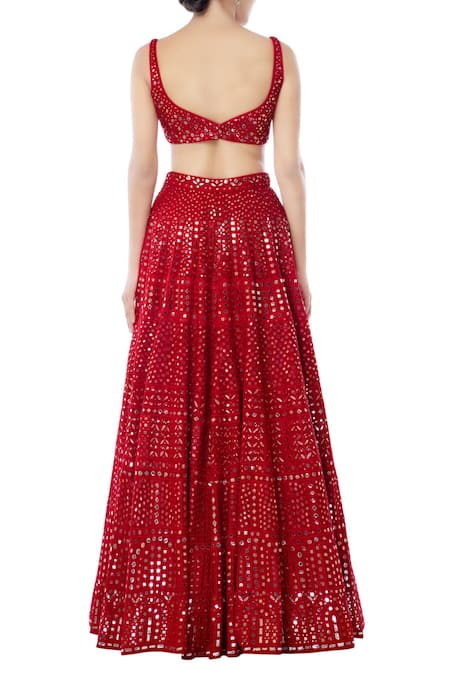 Shop Tamanna Punjabi Kapoor Red Georgette Decolletage Embroidered Bridal Lehenga Set at Aza Fashions Shop_Tamanna Punjabi Kapoor_Red Georgette Decolletage Embroidered Bridal Lehenga Set _at_Aza_Fashions