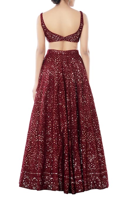 Shop Tamanna Punjabi Kapoor Maroon Georgette Decolletage Embroidered Bridal Lehenga Set at Aza Fashions Shop_Tamanna Punjabi Kapoor_Maroon Georgette Decolletage Embroidered Bridal Lehenga Set _at_Aza_Fashions