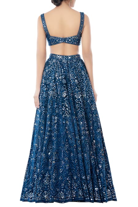 Shop Tamanna Punjabi Kapoor Blue Net Sweetheart Neck Embroidered Bridal Lehenga Set at Aza Fashions Shop_Tamanna Punjabi Kapoor_Blue Net Sweetheart Neck Embroidered Bridal Lehenga Set _at_Aza_Fashions