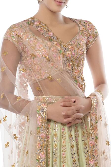 Tamanna Punjabi Kapoor Green Net, Chanderi Silk Round Bridal Lehenga Set at Aza Fashions Tamanna Punjabi Kapoor_Green Net, Chanderi Silk Round Bridal Lehenga Set _at_Aza_Fashions