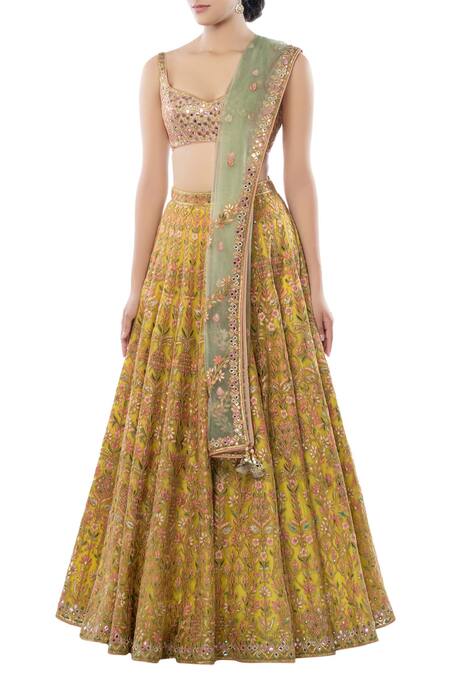 Buy_Tamanna Punjabi Kapoor_Yellow Net Sweetheart Neck Embroidered Bridal Lehenga Set  _Online_at_Aza_Fashions