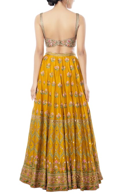 Shop_Tamanna Punjabi Kapoor_Yellow Sweetheart Neck Chanderi Bridal Lehenga Set  _at_Aza_Fashions