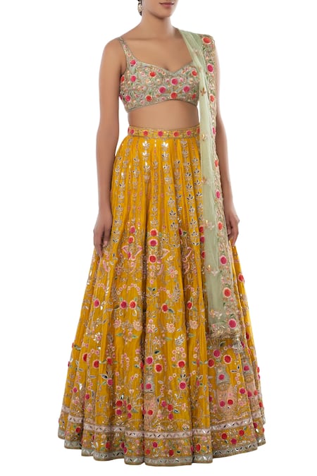 Tamanna Punjabi Kapoor Yellow Net, Chanderi Silk Sweetheart Neck Embroidered Bridal Lehenga Set Online at Aza Fashions Tamanna Punjabi Kapoor_Yellow Net, Chanderi Silk Sweetheart Neck Embroidered Bridal Lehenga Set _Online_at_Aza_Fashions