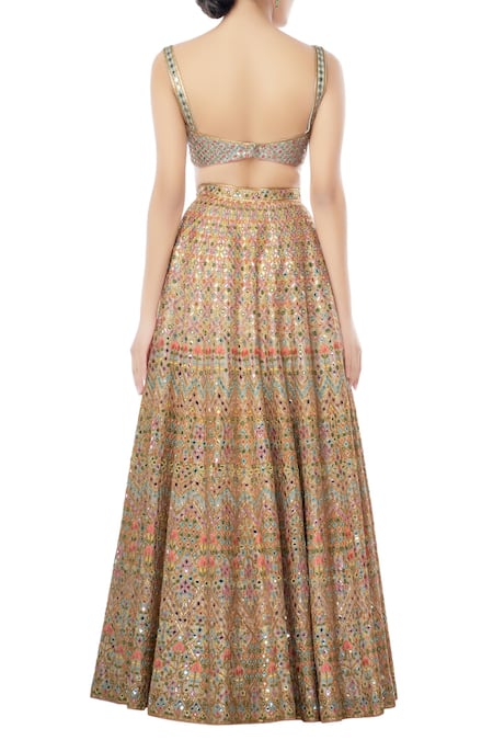 Shop Tamanna Punjabi Kapoor Off White Net, Chanderi Silk Sweetheart Neck Embroidered Bridal Lehenga Set at Aza Fashions Shop_Tamanna Punjabi Kapoor_Off White Net, Chanderi Silk Sweetheart Neck Embroidered Bridal Lehenga Set _at_Aza_Fashions