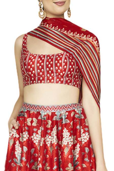 Anita Dongre Maahi Lehenga Online at Aza Fashions Anita Dongre_Maahi Lehenga_Online_at_Aza_Fashions