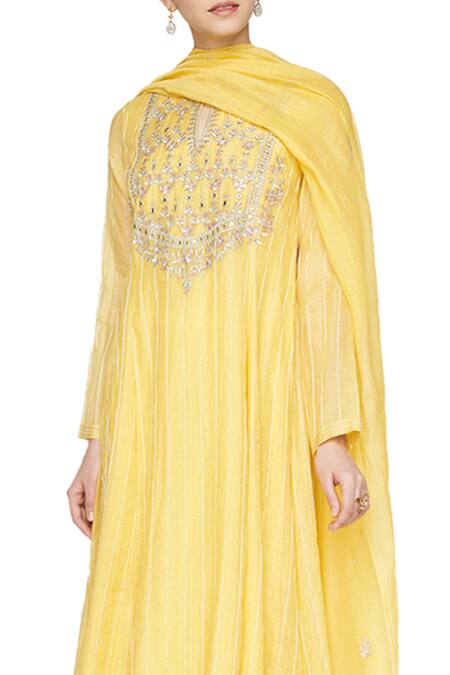 Anita Dongre Saatvika Set Online at Aza Fashions Anita Dongre_Saatvika Set_Online_at_Aza_Fashions