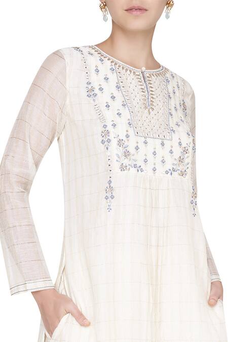 Anita Dongre Sabeena Set Online at Aza Fashions Anita Dongre_Sabeena Set_Online_at_Aza_Fashions