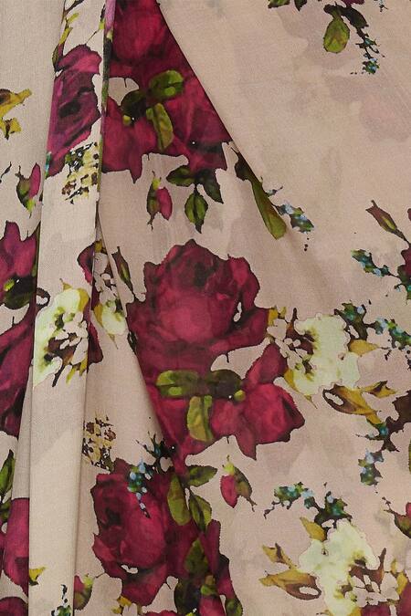 Shehlaa Khan Peach Satin Georgette Crop Top Halter Neck Printed Tunic Cape Set at Aza Fashions Shehlaa Khan_Peach Satin Georgette Crop Top Halter Neck Printed Tunic Cape Set _at_Aza_Fashions