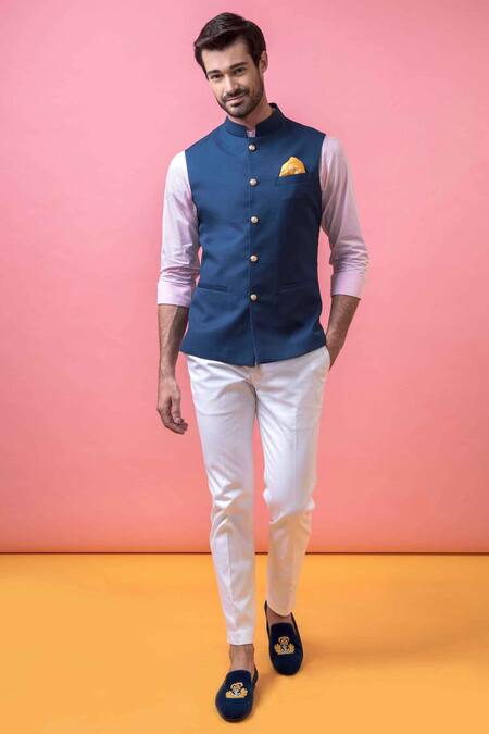 Arjuun Kilachand_Blue Wool Blend Bundi _Online_at_Aza_Fashions