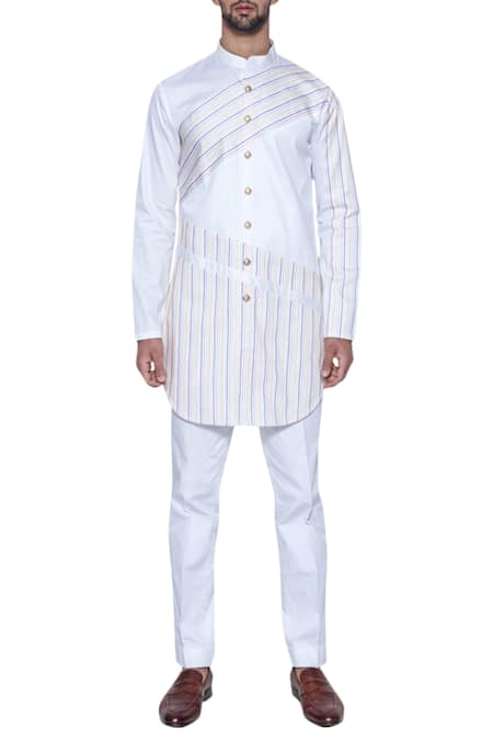 Arjuun Kilachand_Off White Cotton Satin Embroidered Kurta _Online_at_Aza_Fashions