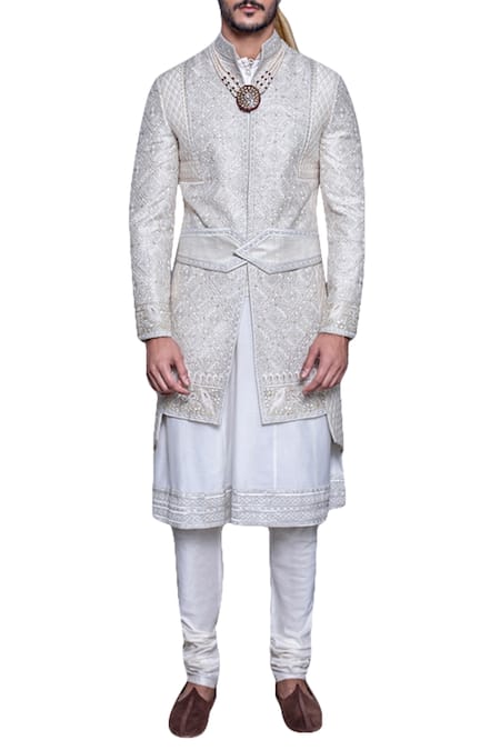 Arjuun Kilachand Off White Raw Silk Embroidered Sherwani Online at Aza Fashions Arjuun Kilachand_Off White Raw Silk Embroidered Sherwani _Online_at_Aza_Fashions