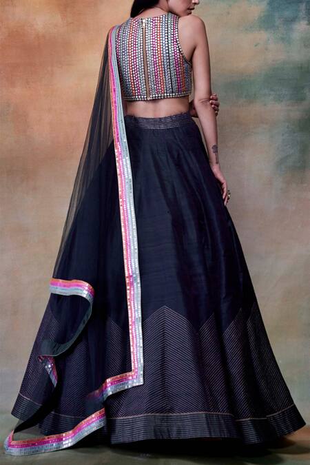 Shop_Vvani By Vani Vats_Green Raw Silk V Neck Embroidered Lehenga Set _at_Aza_Fashions