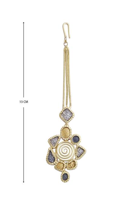 Mira By Radhika Jain_Gold Plated Metal Carved Mangtikka_Online_at_Aza_Fashions