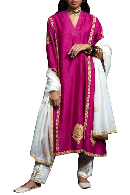 Buy_Payal Pratap_Pink Matka Silk V Neck Embroidered Kurta Set _Online_at_Aza_Fashions