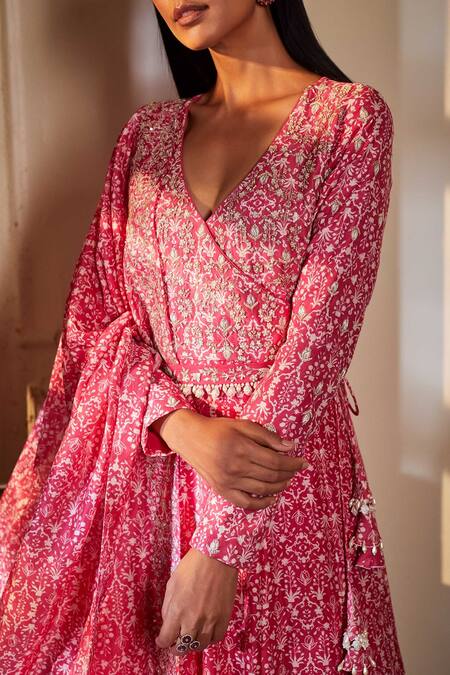 Sana Barreja Pink Chanderi V Neck Anarkali With Dupatta Online at Aza Fashions Sana Barreja_Pink Chanderi V Neck Anarkali With Dupatta _Online_at_Aza_Fashions
