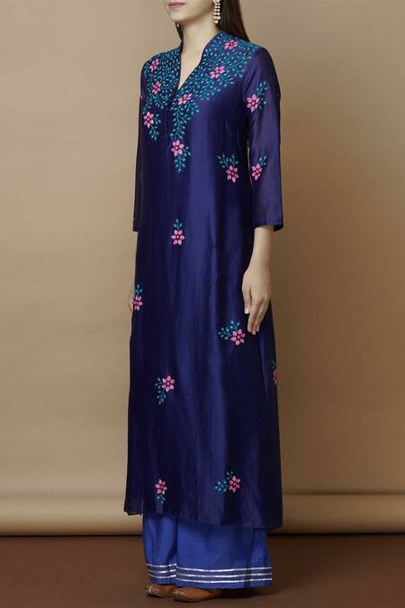 Nachiket Barve_Blue Chanderi Inner V Neck, Kurta Embroidered_Online_at_Aza_Fashions