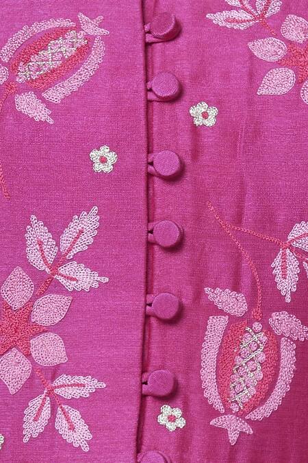 Nachiket Barve_Pink Chanderi V Neck Embroidered Kurta_at_Aza_Fashions