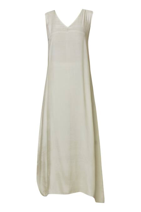 Shop_Nachiket Barve_Off White Chanderi Mandarin Collar Embroidered Kurta_Online_at_Aza_Fashions