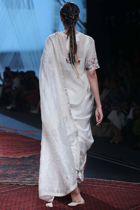 Shop_Prama By Pratima Pandey_Off White Silk Chanderi Saree With Blouse_at_Aza_Fashions