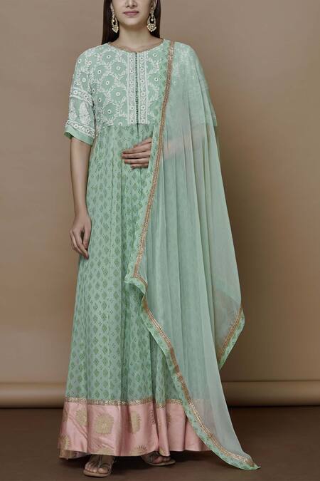 Manasi Sengupta Green Georgette Round Embroidered Anarkali With Dupatta Online at Aza Fashions Manasi Sengupta_Green Georgette Round Embroidered Anarkali With Dupatta _Online_at_Aza_Fashions