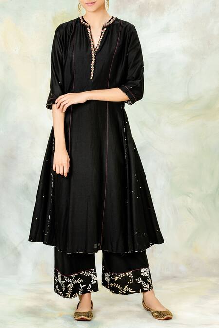 Mandira Wirk - Indian_Black Chanderi Split Kurta_Online_at_Aza_Fashions