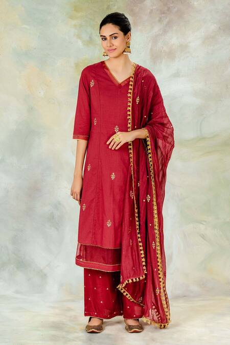 Mandira Wirk Wine Chanderi Embroidered Dupatta