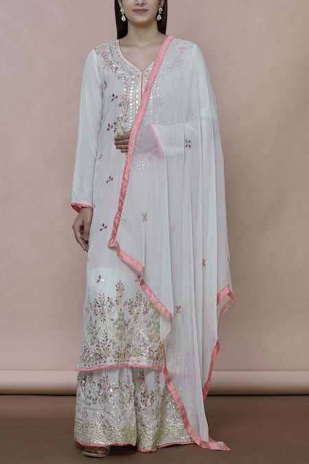 Abhi Singh_Green Leaf-shaped Embroidered Kurta Sharara Set _Online_at_Aza_Fashions