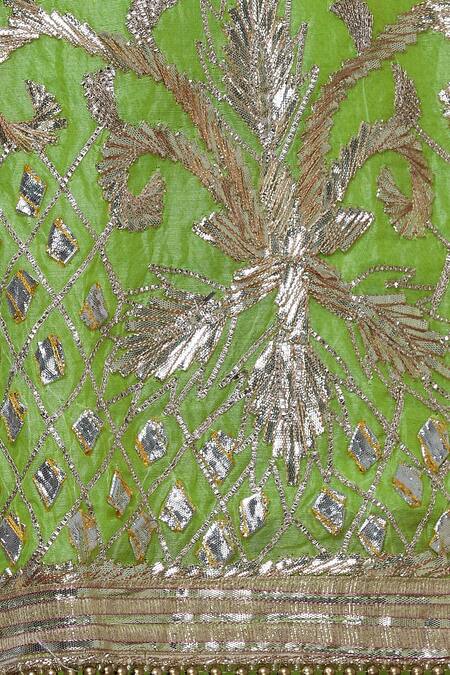 Abhi Singh_Green Chanderi V Neck Embroidered Kurta Lehenga Set _at_Aza_Fashions