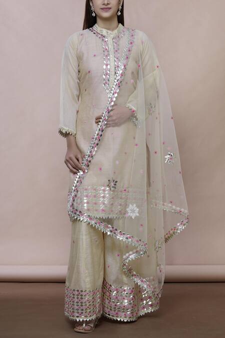Abhi Singh_Beige Chanderi Mandarin Collar Embroidered Kurta Palazzo Set _Online_at_Aza_Fashions