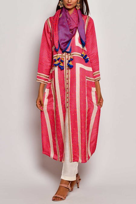 Swati Vijaivargie Red Linen Satin Round Printed Kurta Set 