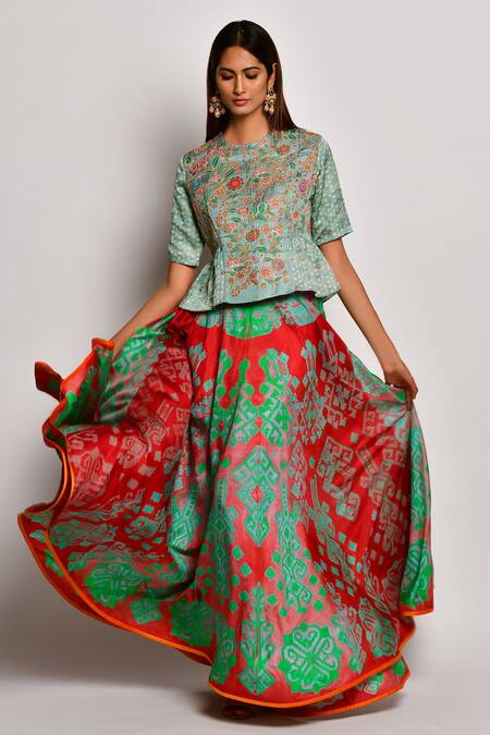 Swati Vijaivargie Red Silk Round Crop Top With Shibori Skirt Online at Aza Fashions Swati Vijaivargie_Red Silk Round Crop Top With Shibori Skirt _Online_at_Aza_Fashions