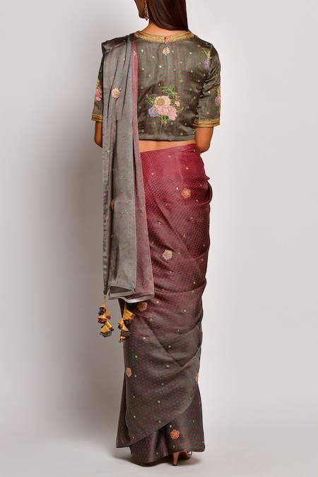 Shop Swati Vijaivargie Red Viscose Silk Satin Round Printed Saree With Blouse at Aza Fashions Shop_Swati Vijaivargie_Red Viscose Silk Satin Round Printed Saree With Blouse _at_Aza_Fashions