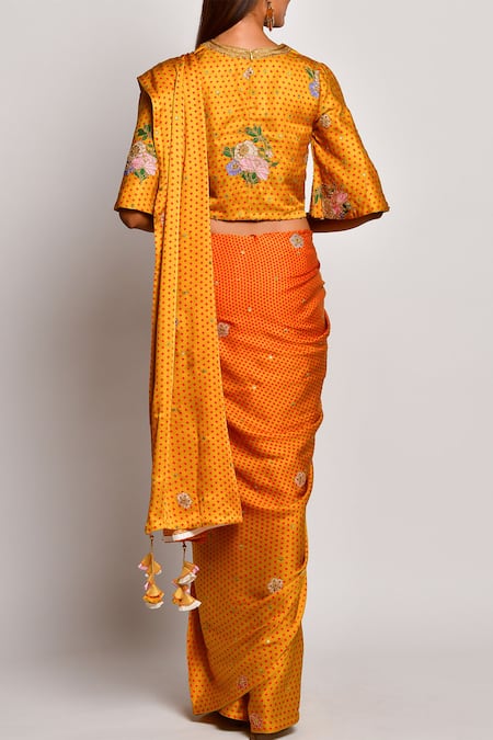 Shop_Swati Vijaivargie_Yellow Viscose Silk Satin Round Floral Saree With Blouse _at_Aza_Fashions