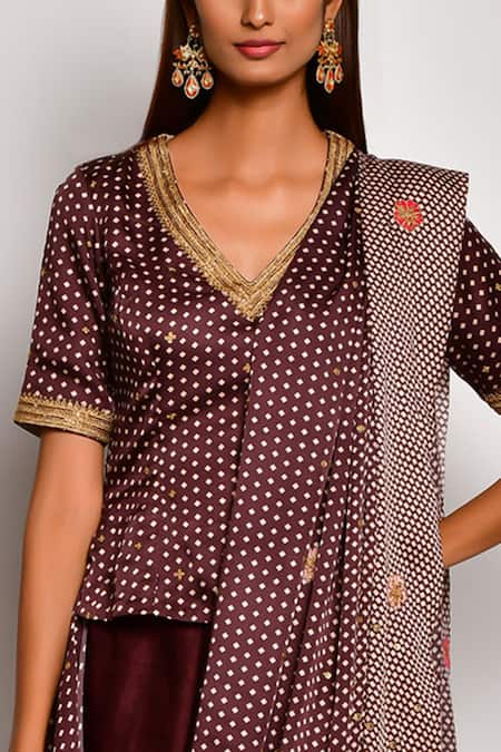 Swati Vijaivargie_Brown Viscose Silk Satin V Neck Printed Pre-draped Pant Saree _at_Aza_Fashions