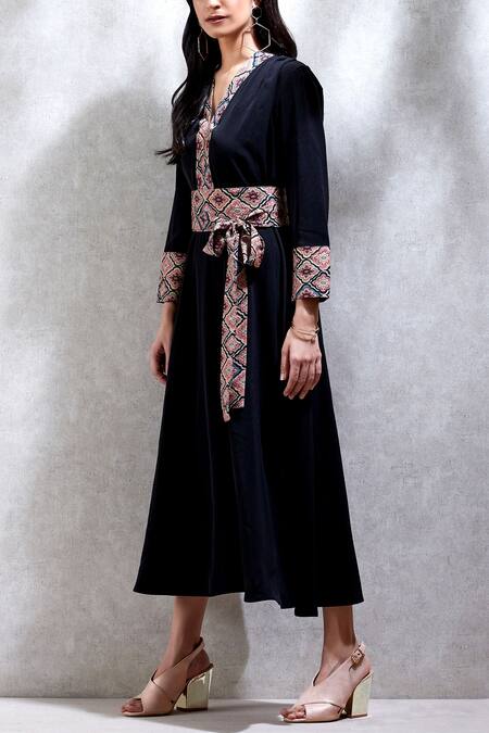 Ritu Kumar_Black Polyester Crepe V Neck Flared Long Kurta _Online_at_Aza_Fashions