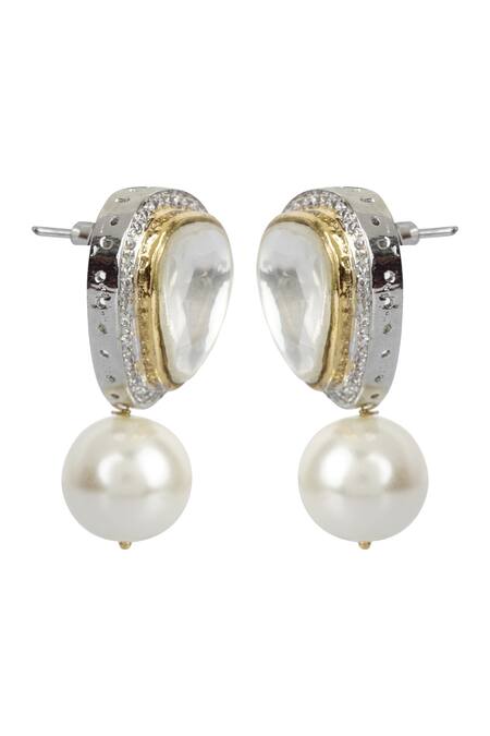 Buy_Auraa Trends_Gold Plated Pearls, Gota Patti Kundan Stud Earrings _Online_at_Aza_Fashions