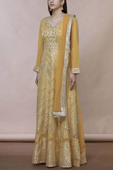Abhi Singh_Yellow Georgette V Neck Embroidered Anarkali With Dupatta _Online_at_Aza_Fashions