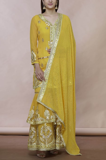Abhi Singh_Yellow Georgette Leaf-shaped Embroidered Kurta Sharara Set _Online_at_Aza_Fashions