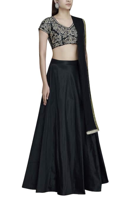 Esha Koul_Black Silk, Net, V Neck Lehenga Set _Online_at_Aza_Fashions